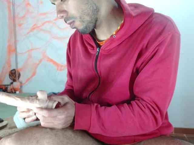 Johanylatino