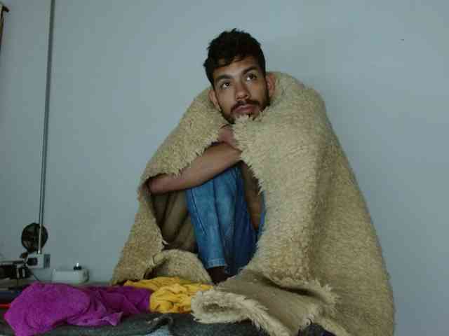 johanylatino
