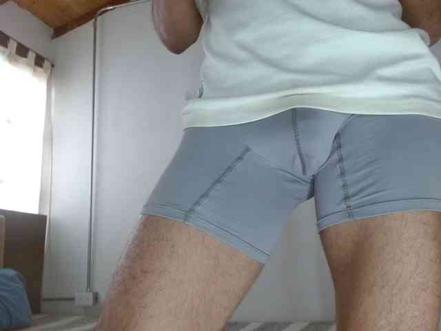 johanylatino Sex Cam Show