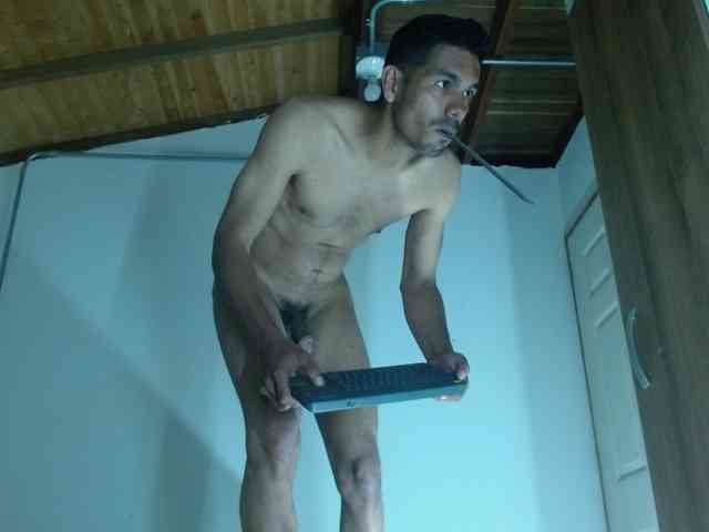 johanylatino Sex Cam Show