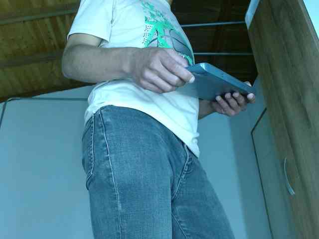 johanylatino Sex Cam Show