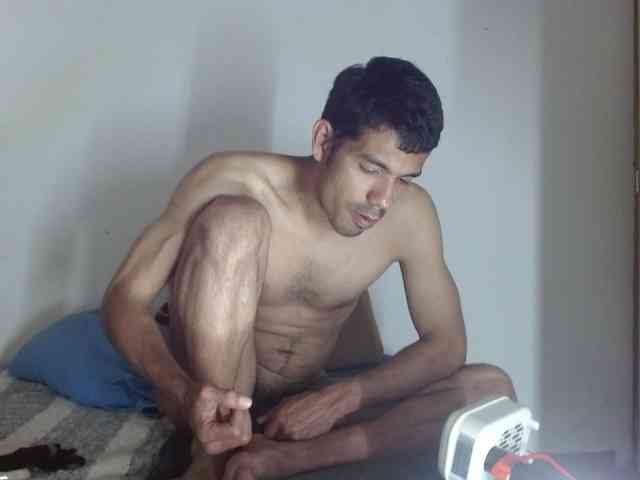 johanylatino Live Webcam on BongaCams
