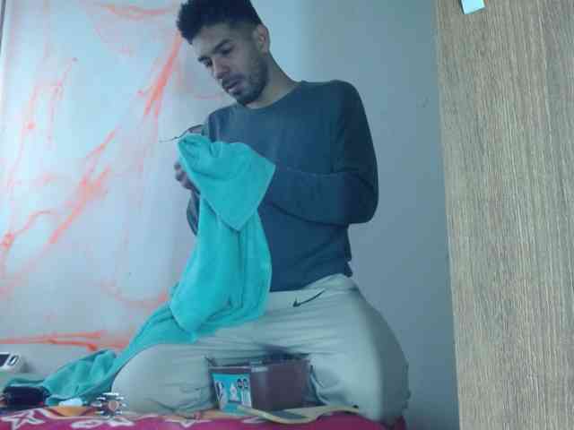 Johanylatino
