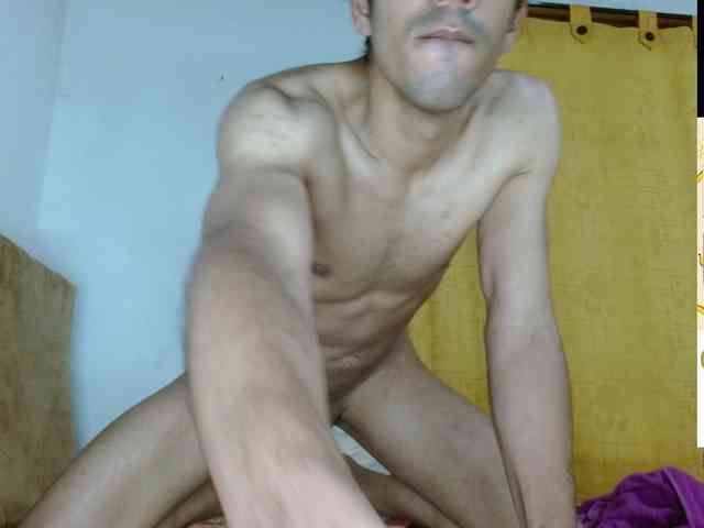 johanylatino