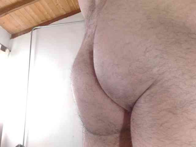 johanylatino