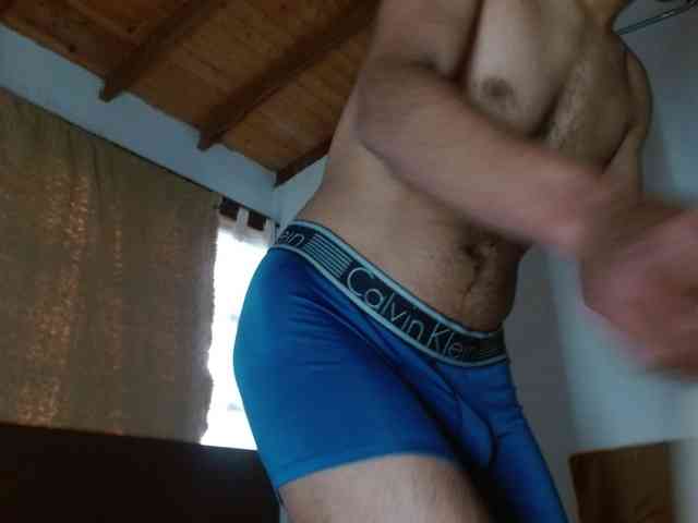 johanylatino johanylatino
