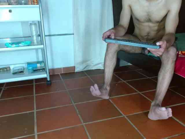 johanylatino