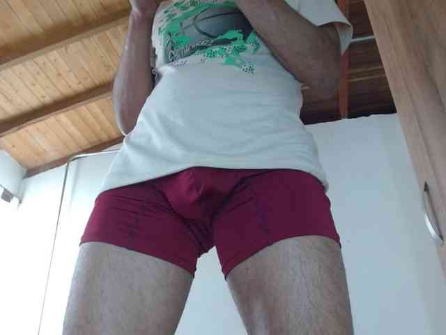 johanylatino Sex Cam Show