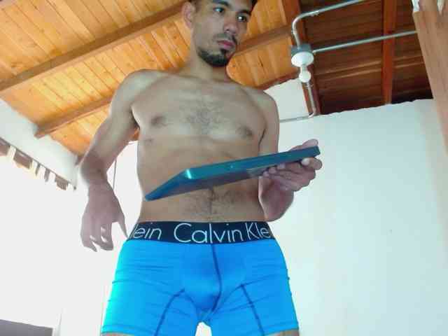 Johanylatino