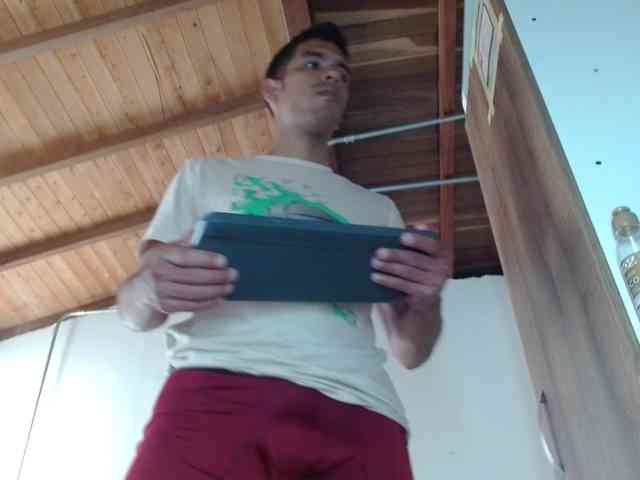 Johanylatino