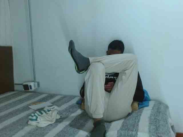 johanylatino Sex Cam Show