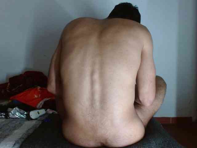johanylatino