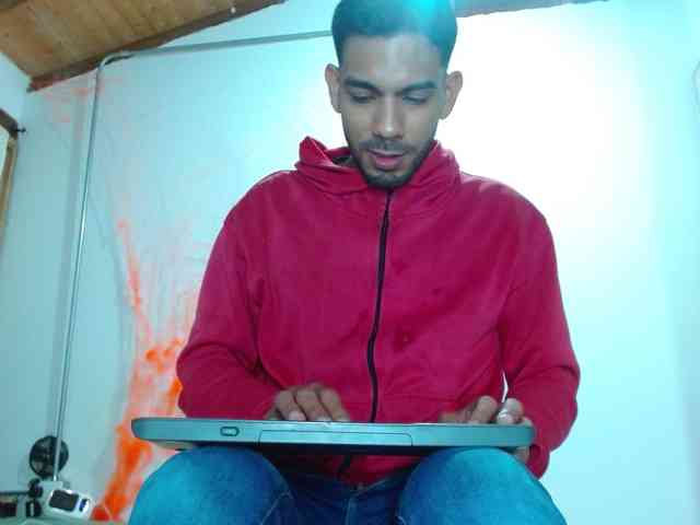 Johanylatino