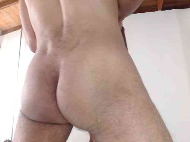 johanylatino johanylatino