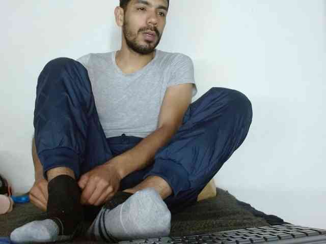 johanylatino
