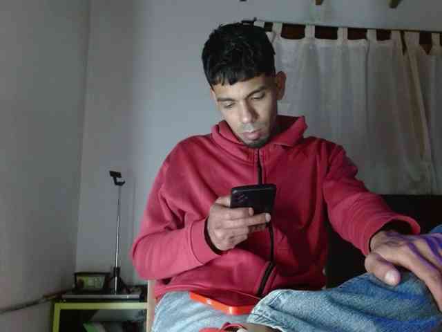 Johanylatino