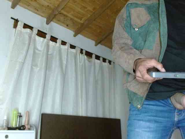 johanylatino