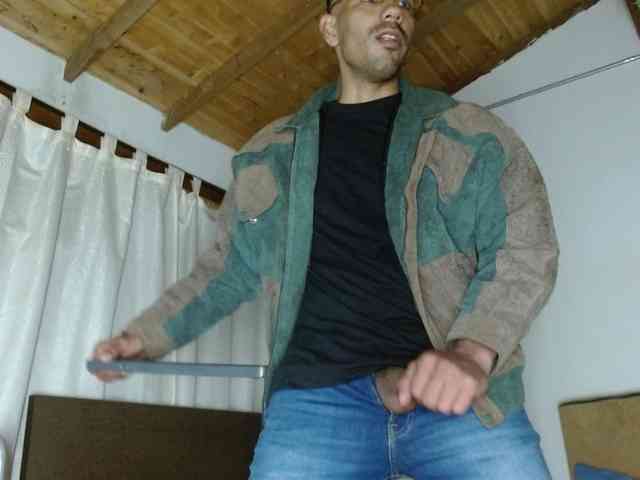 Johanylatino