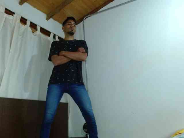 Johanylatino