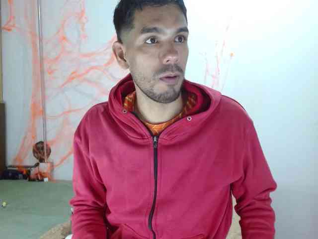johanylatino johanylatino