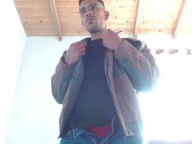 johanylatino