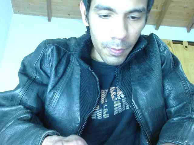 johanylatino