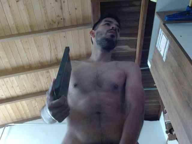 johanylatino