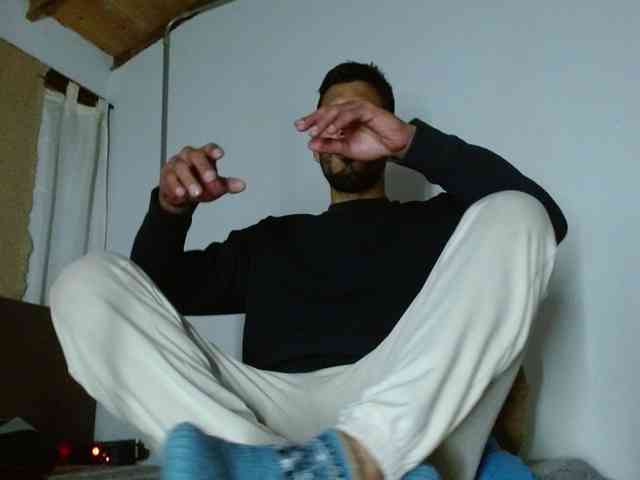 johanylatino johanylatino