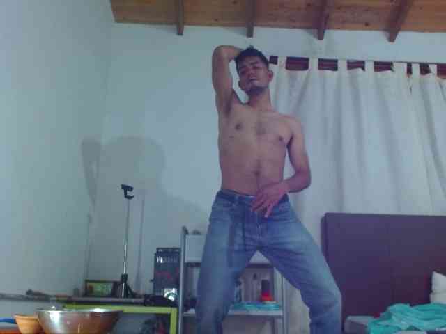 Johanylatino