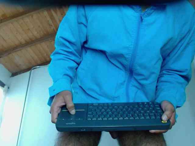 johanylatino johanylatino