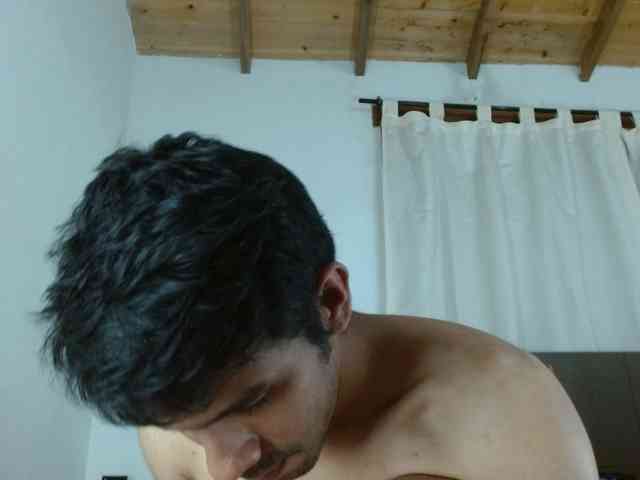Johanylatino