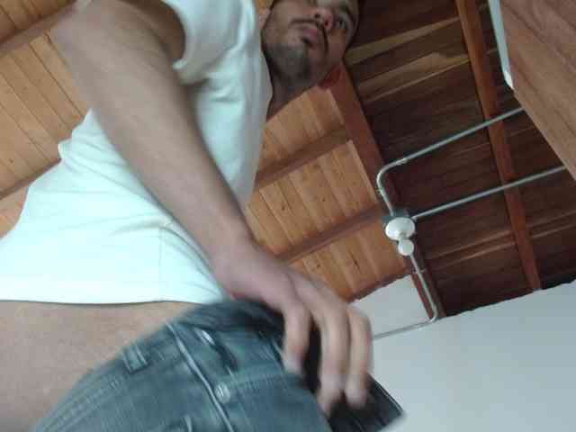 johanylatino johanylatino