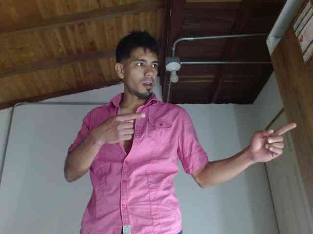 Johanylatino