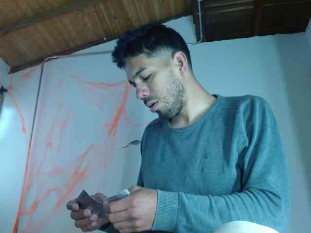 Johanylatino
