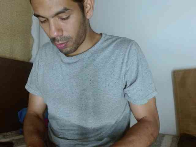 johanylatino