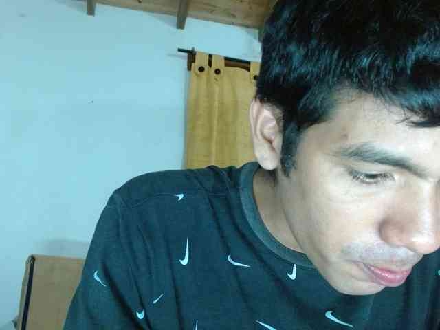 johanylatino johanylatino