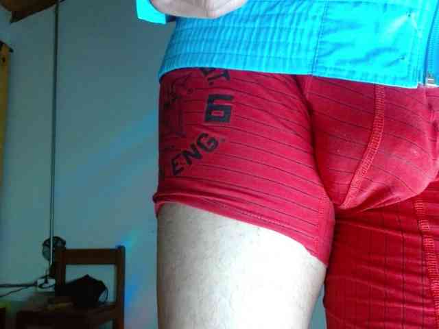johanylatino