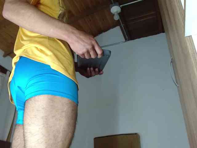 johanylatino