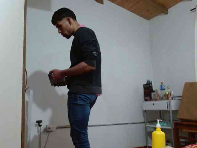 Johanylatino