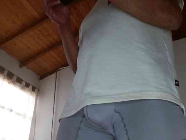 johanylatino Sex Cam Show