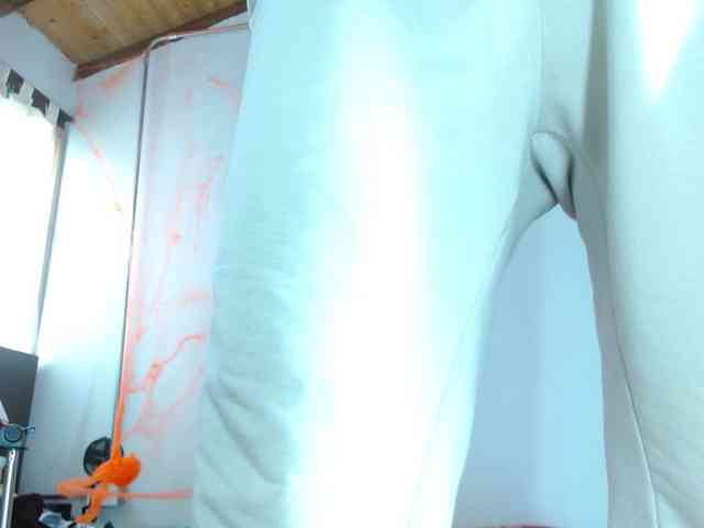 johanylatino