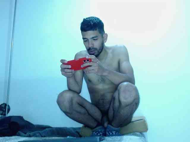 johanylatino johanylatino