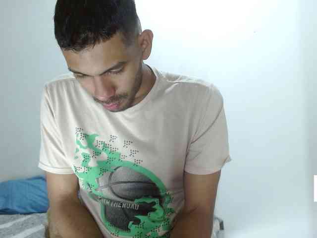 johanylatino johanylatino