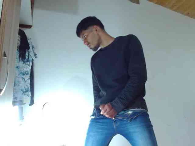 johanylatino johanylatino
