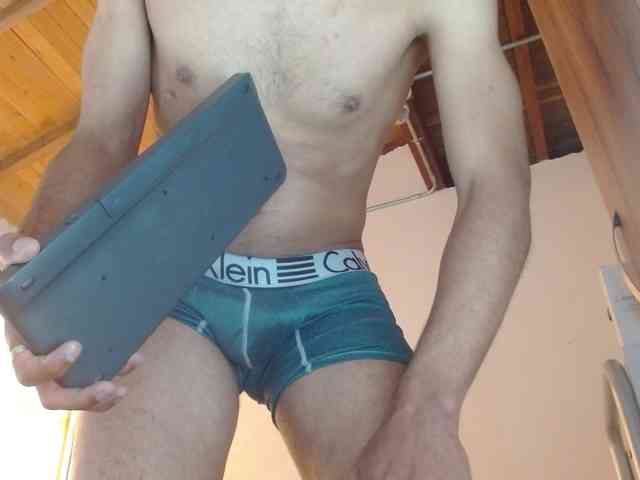 johanylatino johanylatino