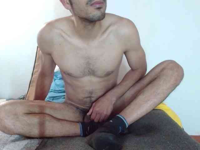 johanylatino johanylatino