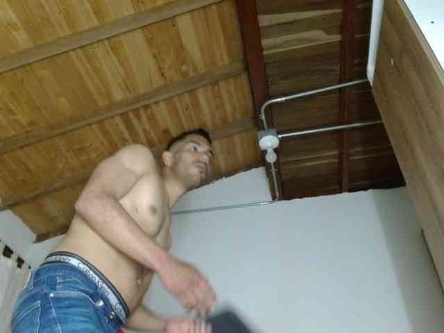 johanylatino