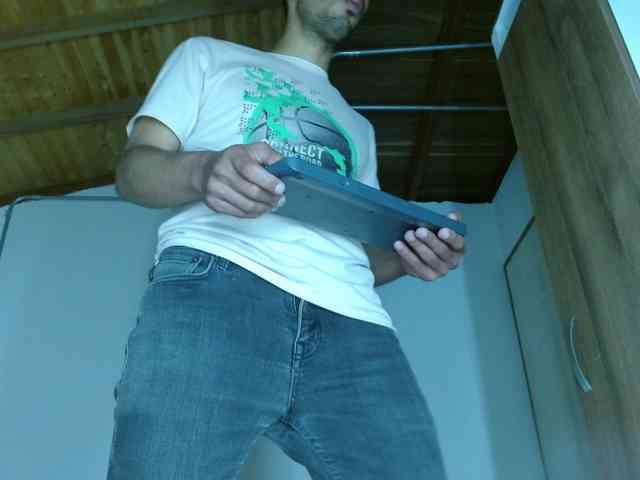 johanylatino Sex Cam Show