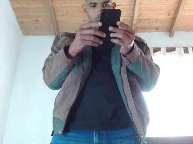 johanylatino