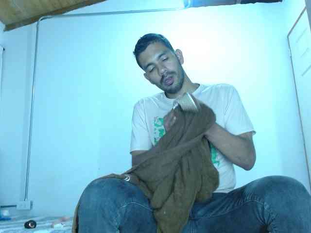 johanylatino Sex Cam Show